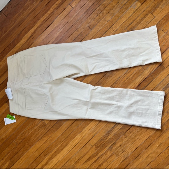 BRAND NEW WESTBOUND PETITES PULL-ON NATURAL JEANS - Picture 9 of 9